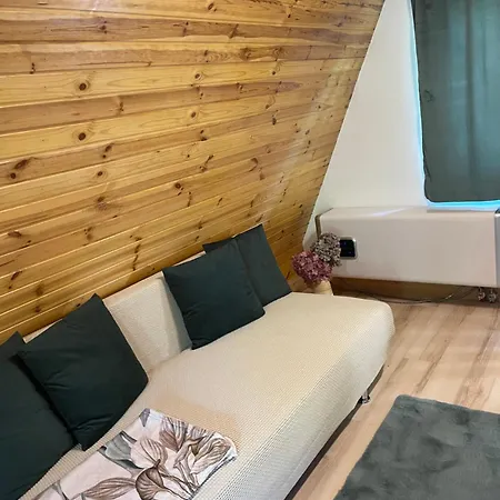 Apartament Zoeld Eden