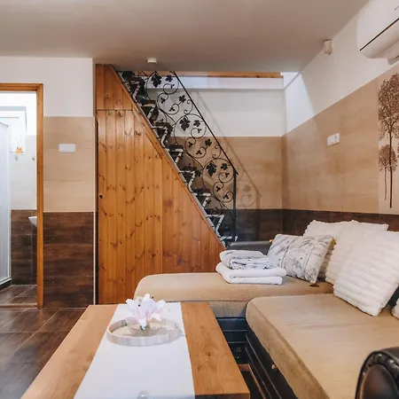 Zoeld Eden Apartament